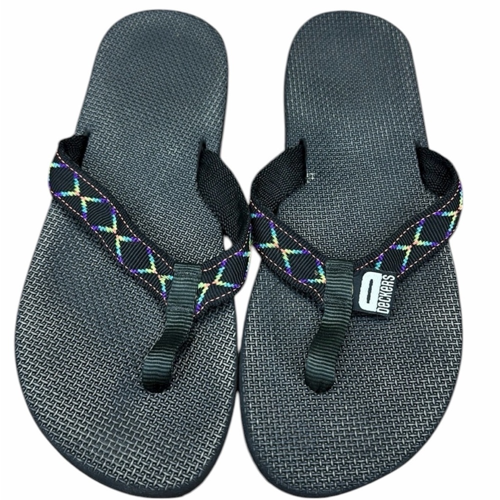Deckers Black Embroidered Flip Flop Sandals Womens 9.5 Mens 8